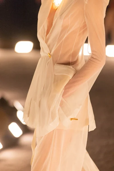 Look 56